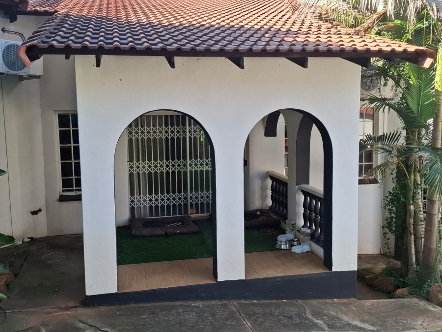 4 Bedroom Property for Sale in Safari Gardens North West